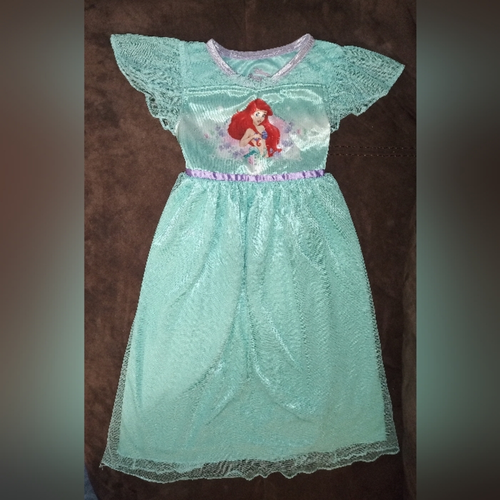 Disney princess nightgown